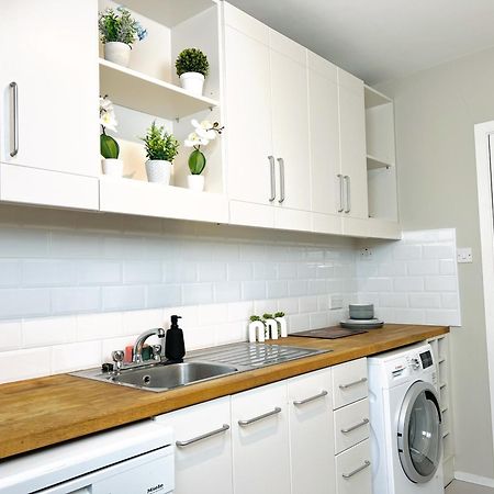 Lovely Spacious Apartment At Temple Bar ดับลิน ภายนอก รูปภาพ